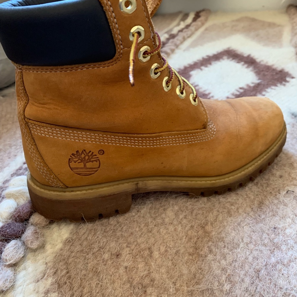 Timberland Boots - Picture 5 of 8